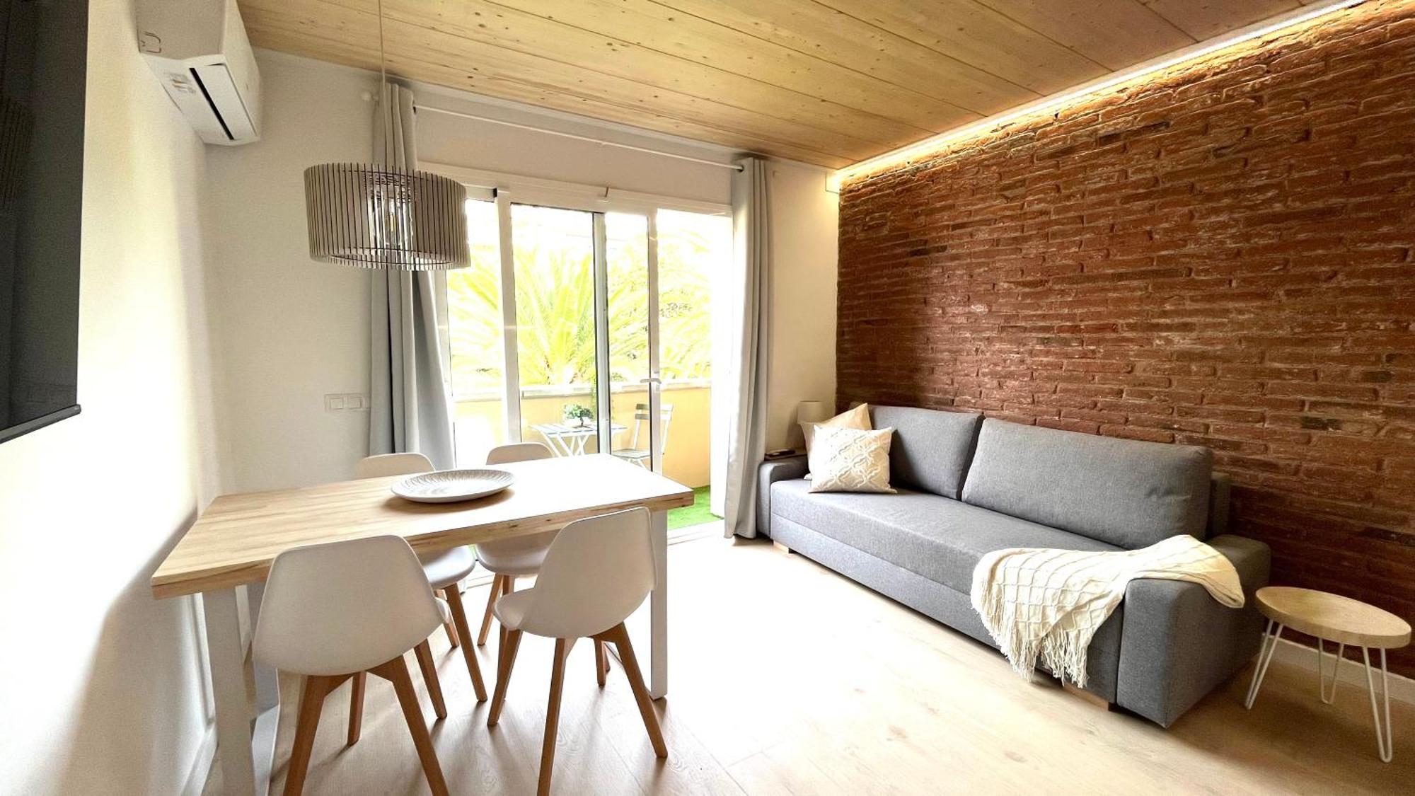 Centro Con Terraza Blco By Prestigi Leilighet Terrassa Eksteriør bilde